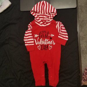Baby's 1st Valentine's Day onsie size 3-6mo